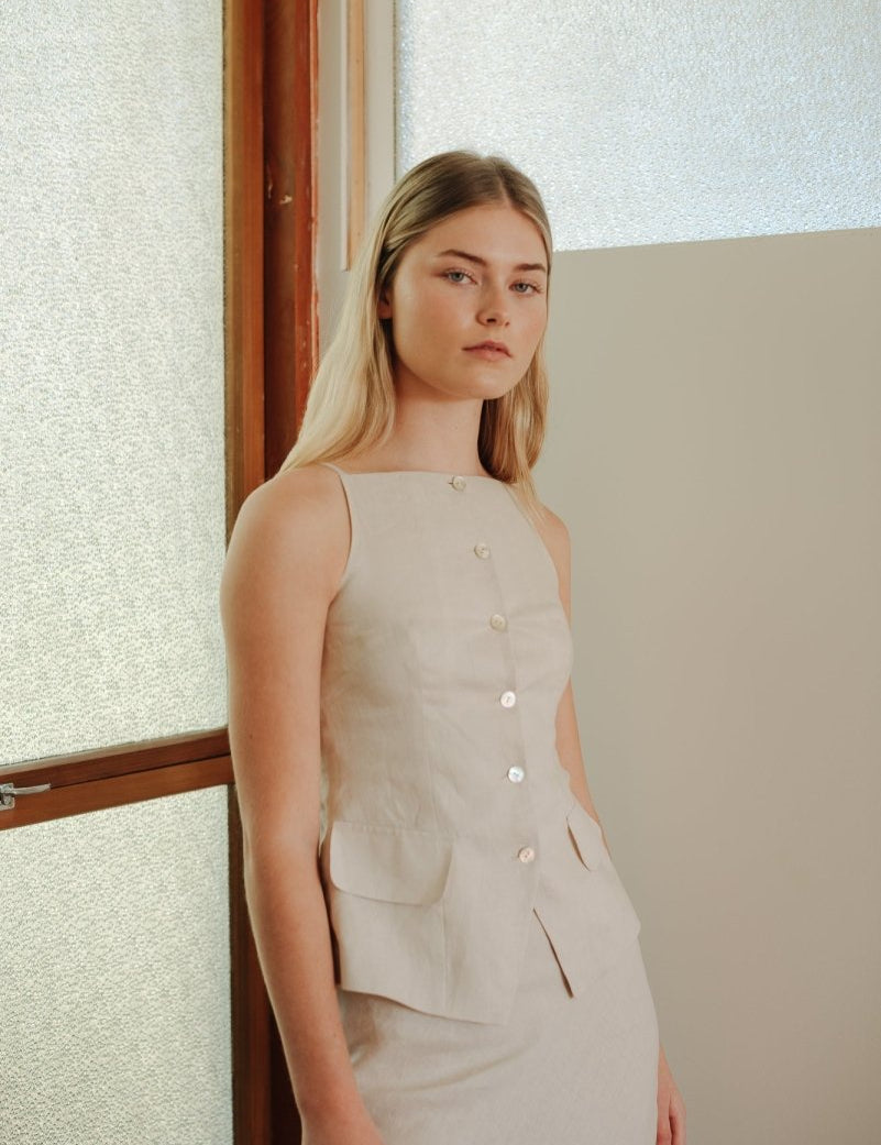 Tailored Waistcoat in Linen - Esse - Cereal - XXS -
