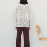 Wide Lapel Shirt in Floral Appliqué - Esse - White - XS -