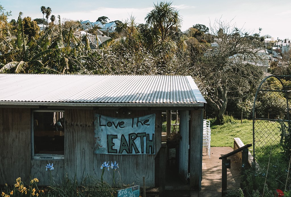 Kelmarna Organic Community Gardens and City Farm - Esse