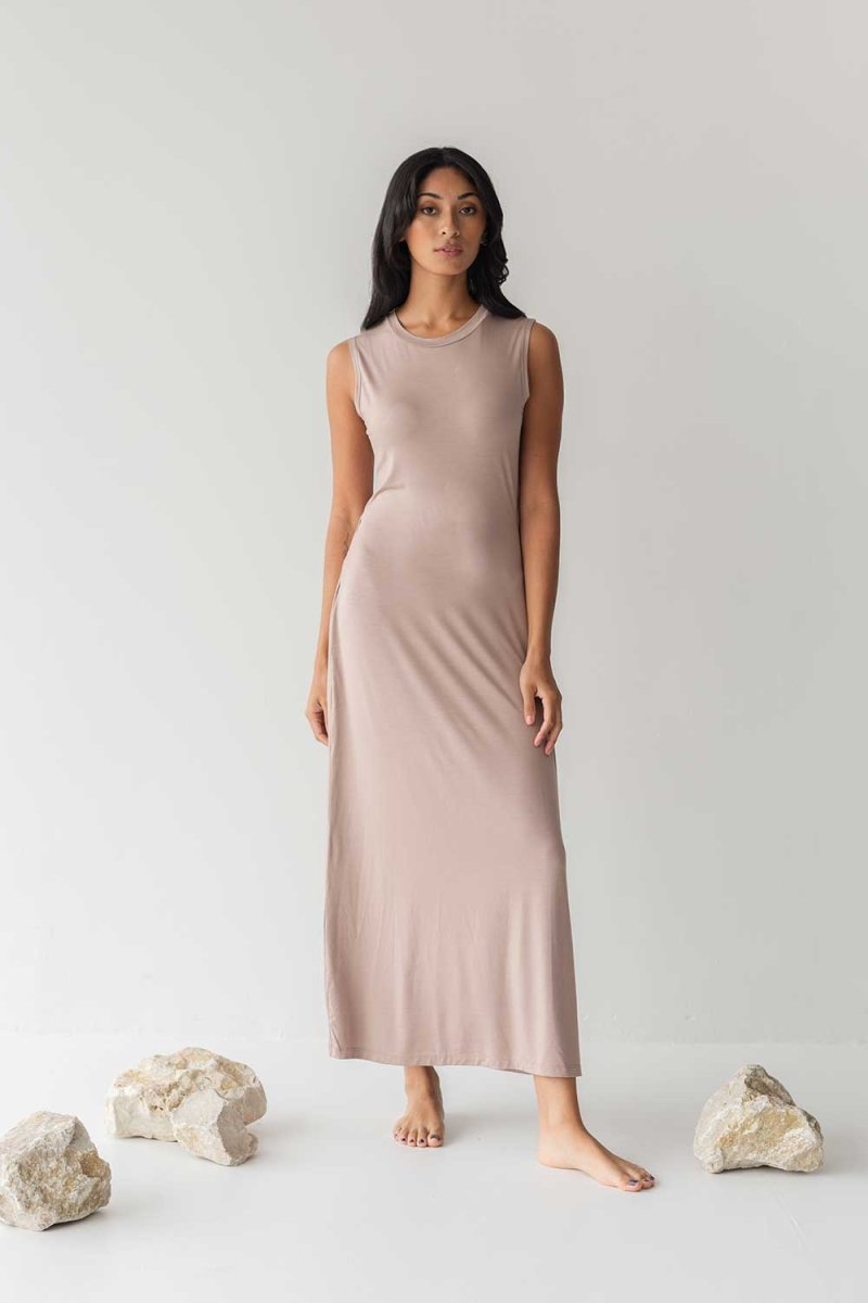 Cloud Maxi Dress with Cut-out in Blush - Esse-XXS--