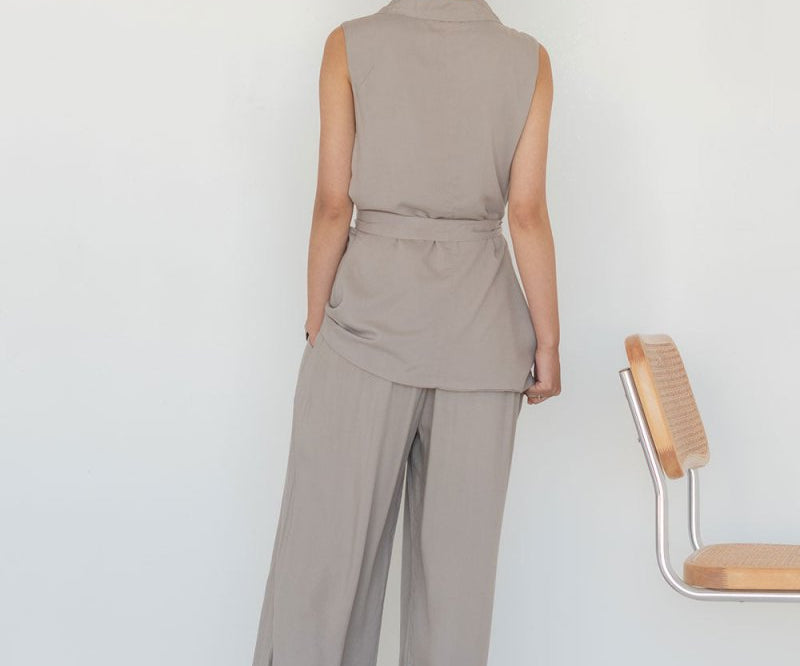 Elongate Elastic Pants in Taupe - Esse - XS - Regular - 