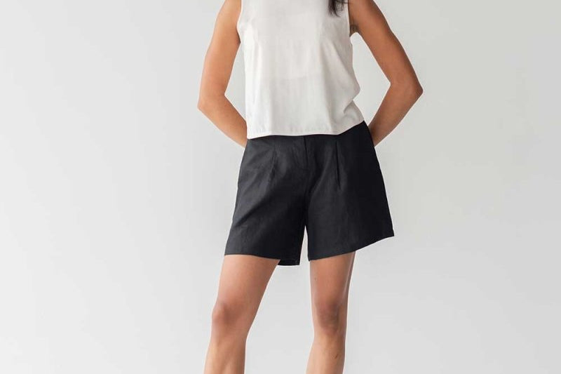 High-waist Linen Shorts with Origami Belt - Esse-Black-XXS-None/ Option 1