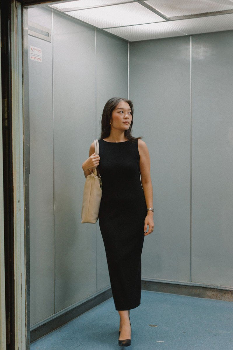 Knit Bateau Neckline Dress in Black - Esse - XS - 