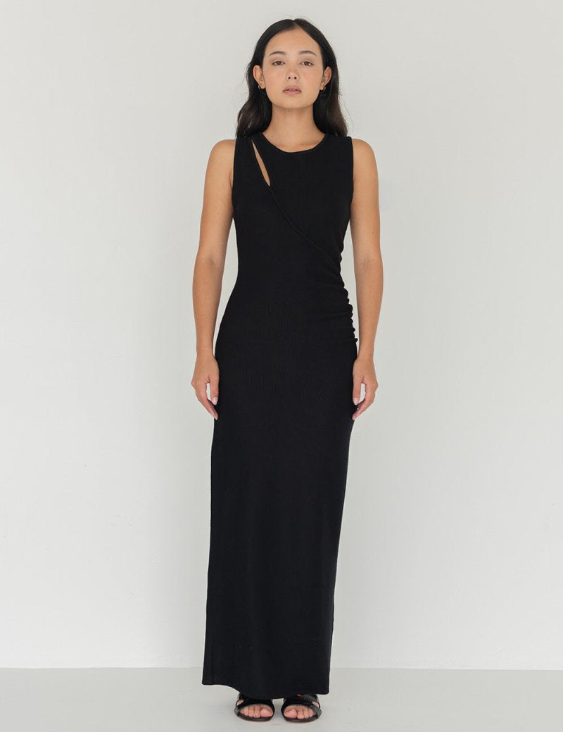 Knit Maxi Dress with Asymmetrical Keyhole - Esse - Black - S - 