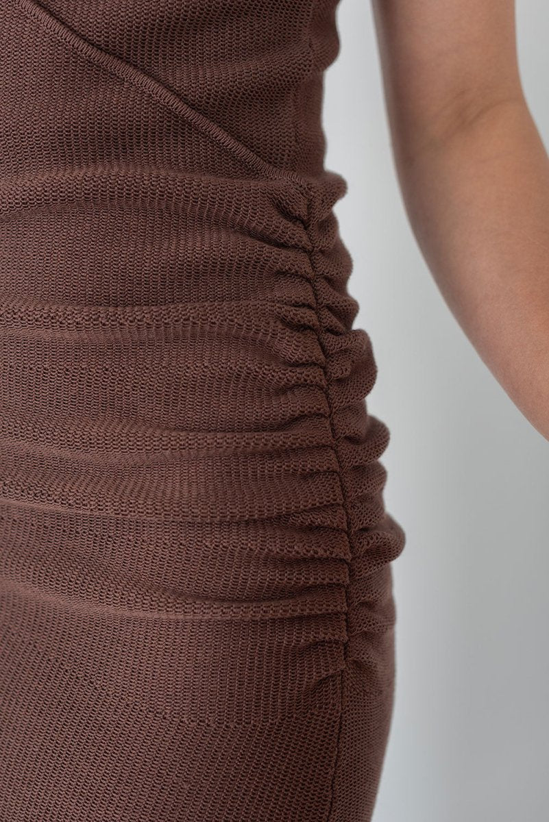 Knit Maxi Dress with Asymmetrical Keyhole - Esse - Mocha - S - 