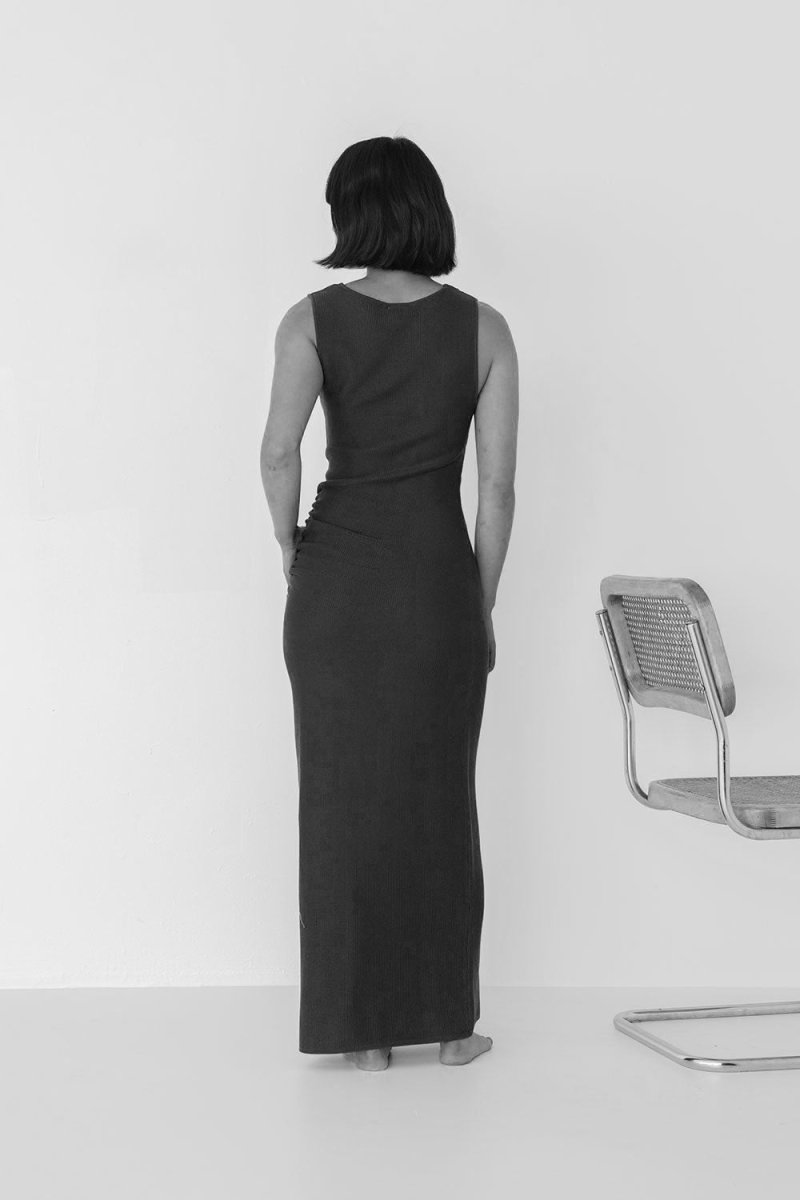 Knit Maxi Dress with Asymmetrical Keyhole - Esse - Mocha - S - 