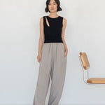 Knit Top with Asymmetrical Keyhole - Esse - Black - S - 