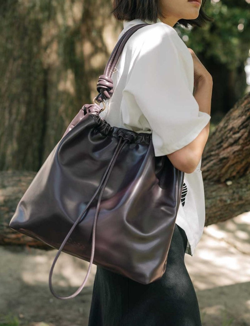 Oslo Drawstring Hobo in Aubergine - Esse - 