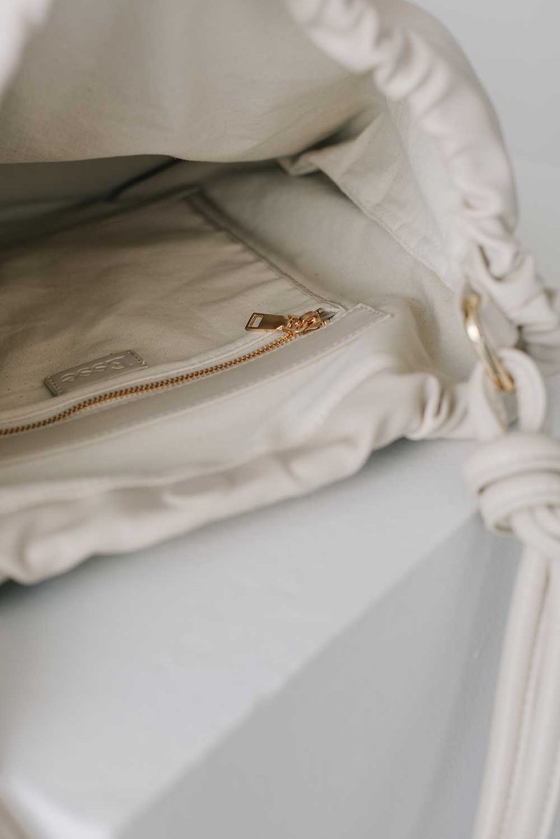 Oslo Drawstring Hobo in Shell - Esse - 