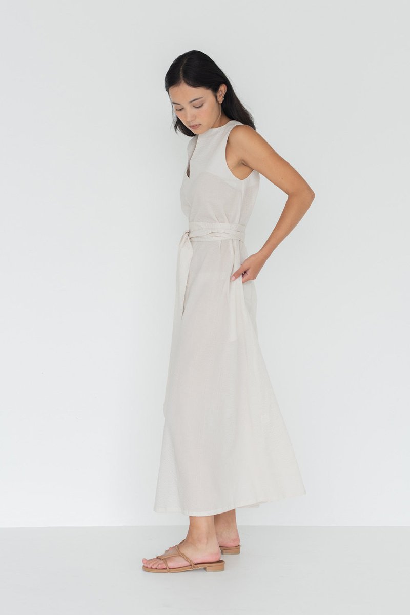 Seersucker Cotton Maxi Dress in Cereal - Esse - XXS - 