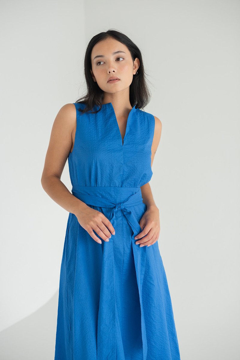Seersucker Cotton Maxi Dress in Electric Blue - Esse - XXS - 