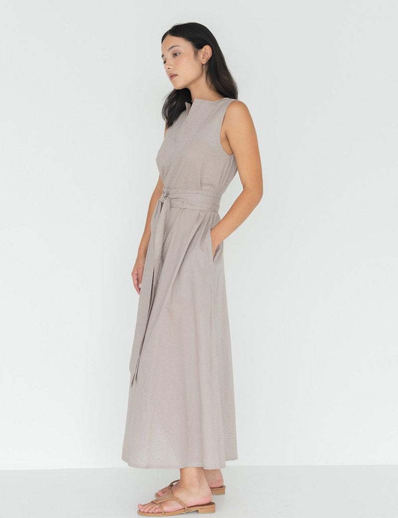 Seersucker Cotton Maxi Dress in Warm Sand - Esse - XXS - 