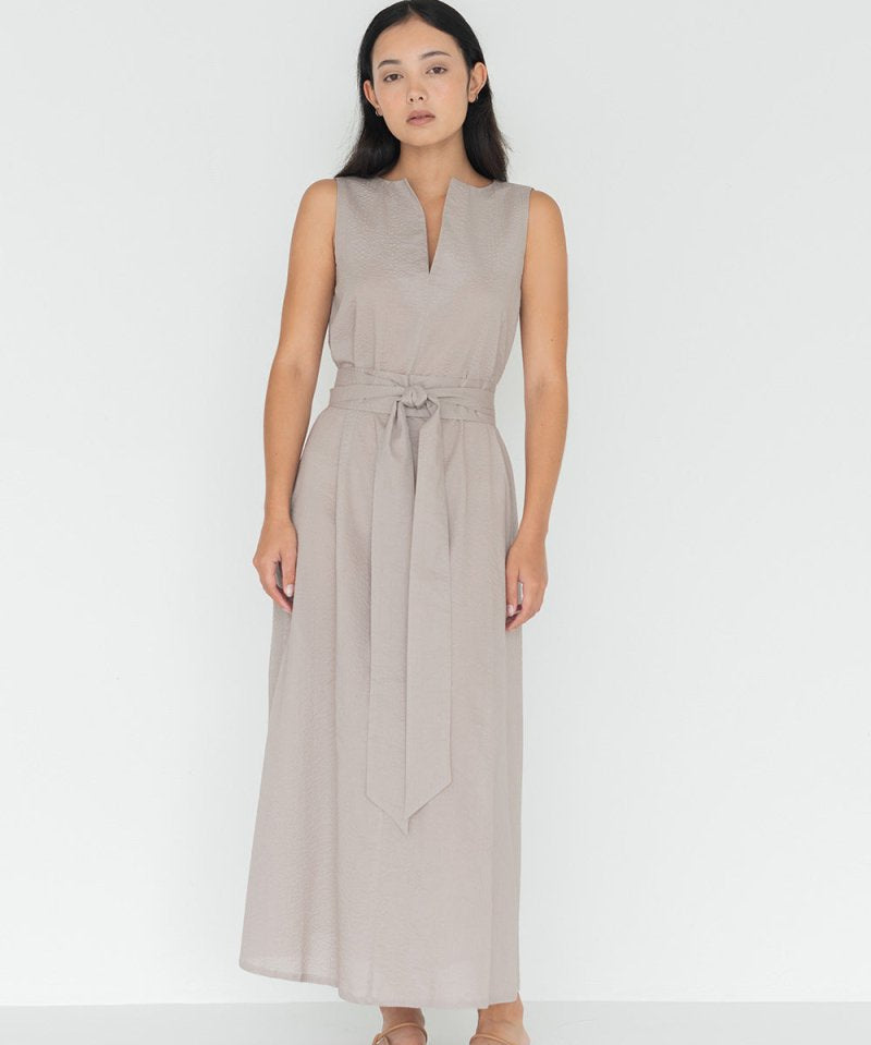 Seersucker Cotton Maxi Dress in Warm Sand - Esse - XXS - 