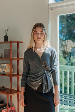 Silk Cashmere Asymmetrical Cardigan - Esse - S - Black - 