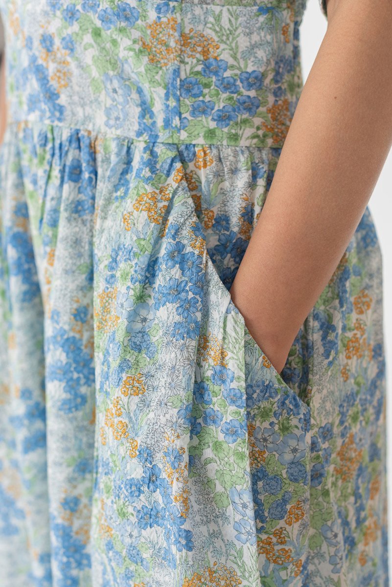 Sleeved Maxi Dress in Summer Florals - Esse - Pacific Blue - XXS - 