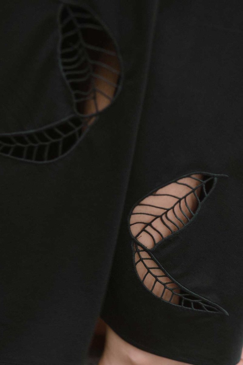 Slip Skirt with Embroidery in Black - Esse - XS - Black - 