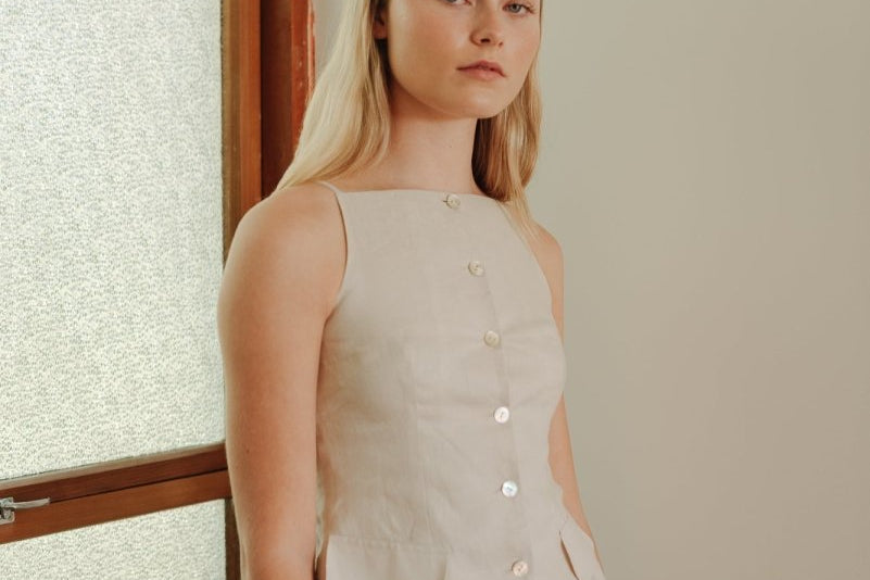 Tailored Waistcoat in Linen - Esse - Cereal - XXS - 