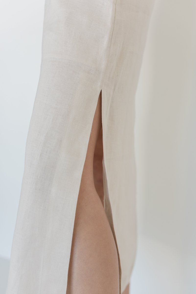 Twist and Turn Toga Dress in Linen (Launching in Drop II) - Esse - Chalk - XS - 
