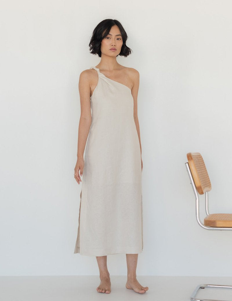 Twist and Turn Toga Dress in Linen (Launching in Drop II) - Esse - Chalk - XS - 
