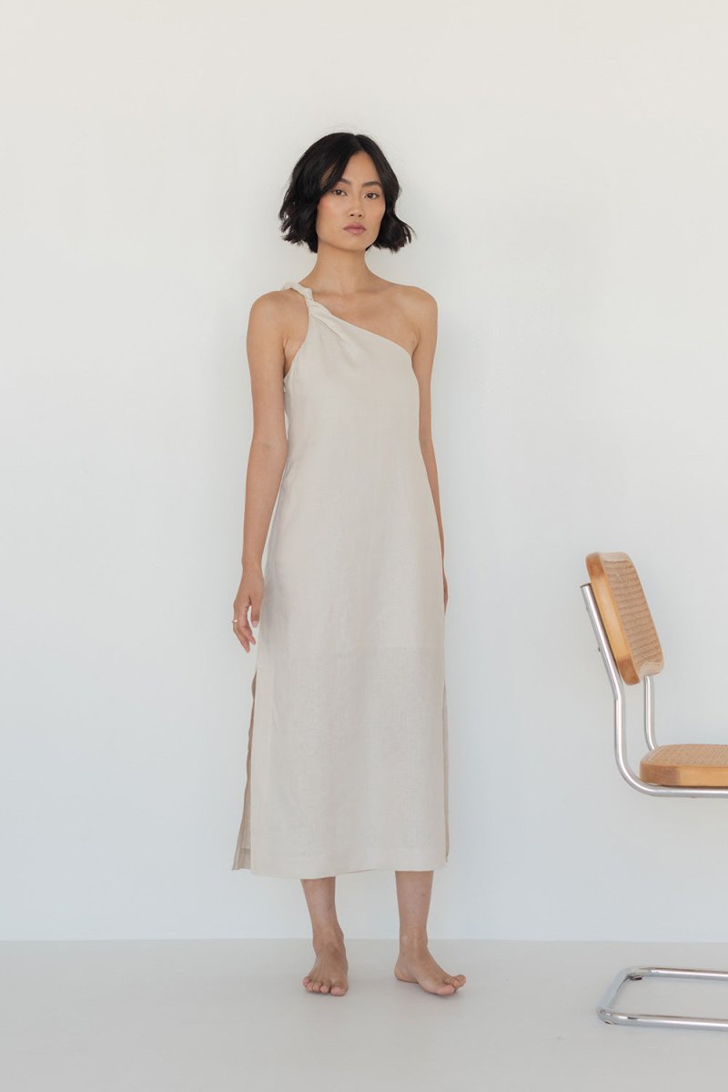 Twist and Turn Toga Dress in Linen (Launching in Drop II) - Esse - Chalk - XS - 