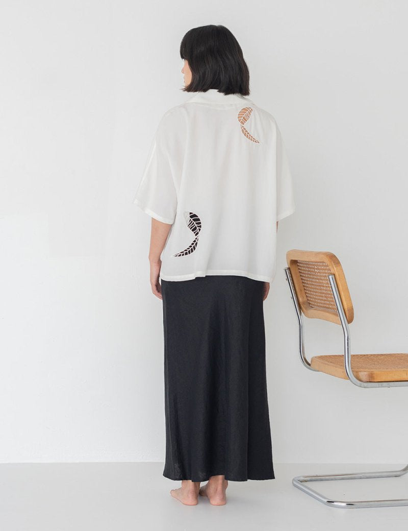 Wide Lapel Shirt with Embroidery in White - Esse - XS - White - 