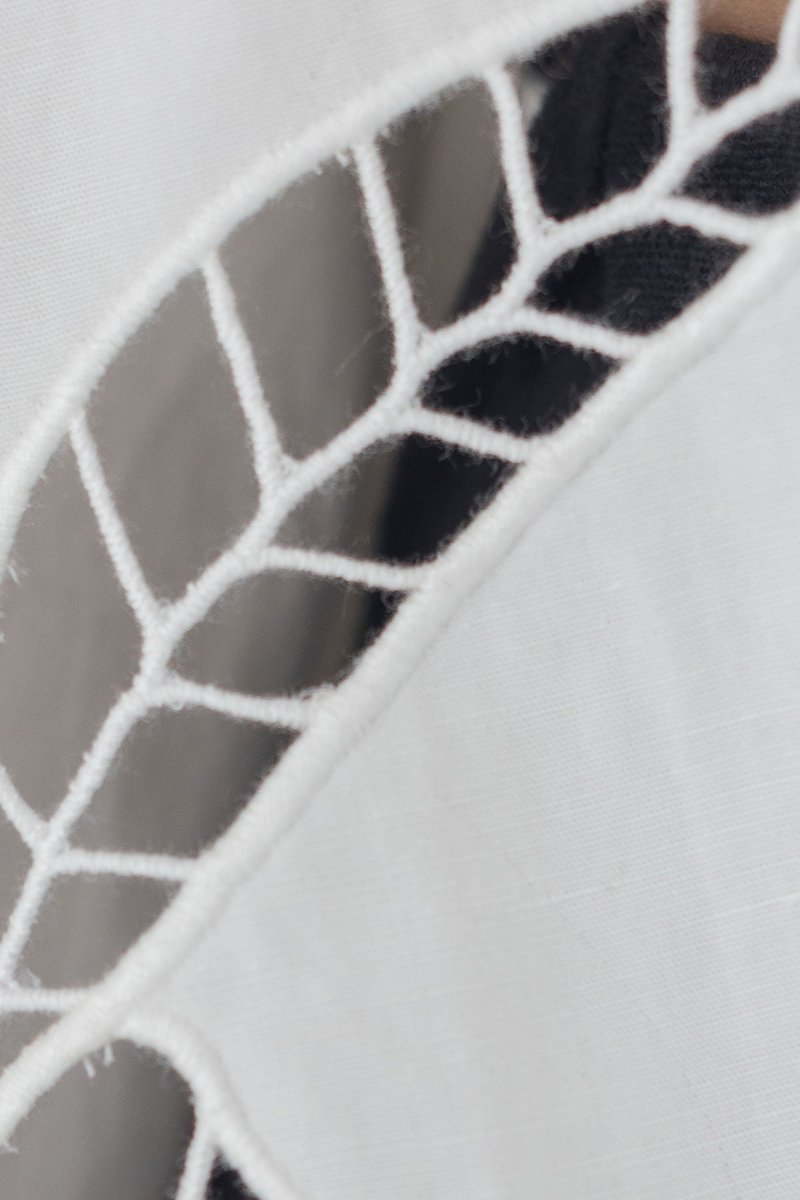Wide Lapel Shirt with Embroidery in White - Esse-XS-White-