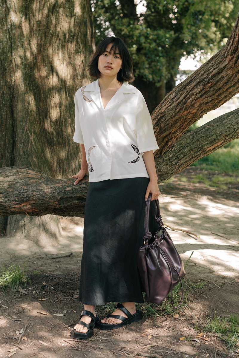 Wide Lapel Shirt with Embroidery in White - Esse - XS - White - 