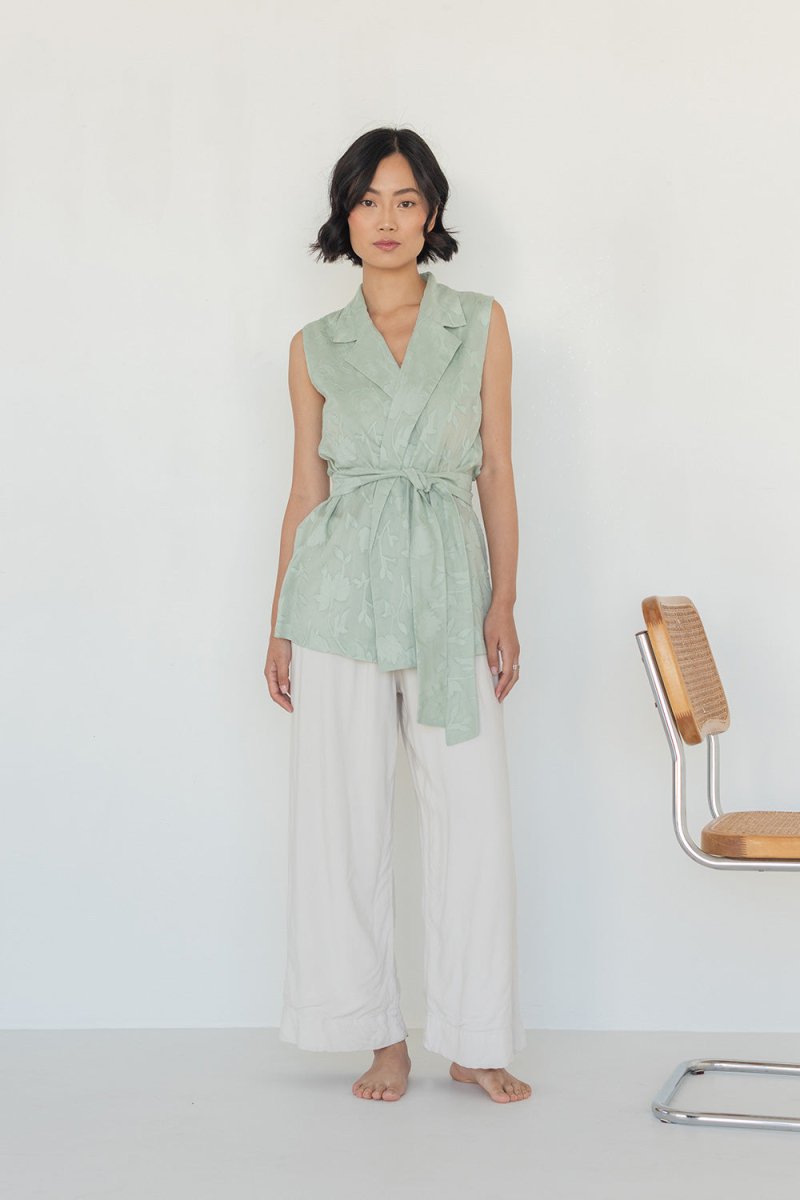 Wrap Vest in Floral Appliqué - Esse - Mint - XS - 