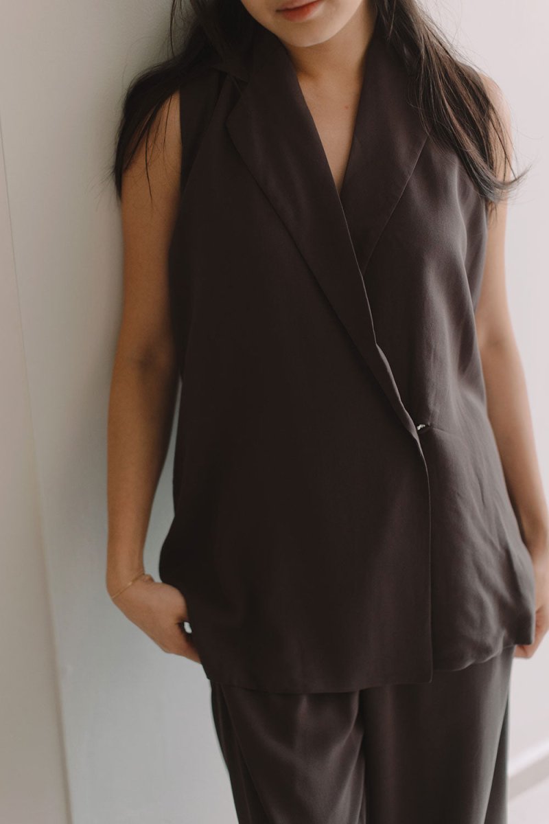 Wrap Vest in Mocha - Esse-XXS - 