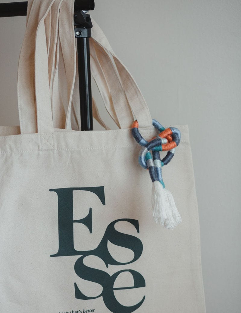 Beeyarnd for Esse Art Tote - Esse-Whirl 2--