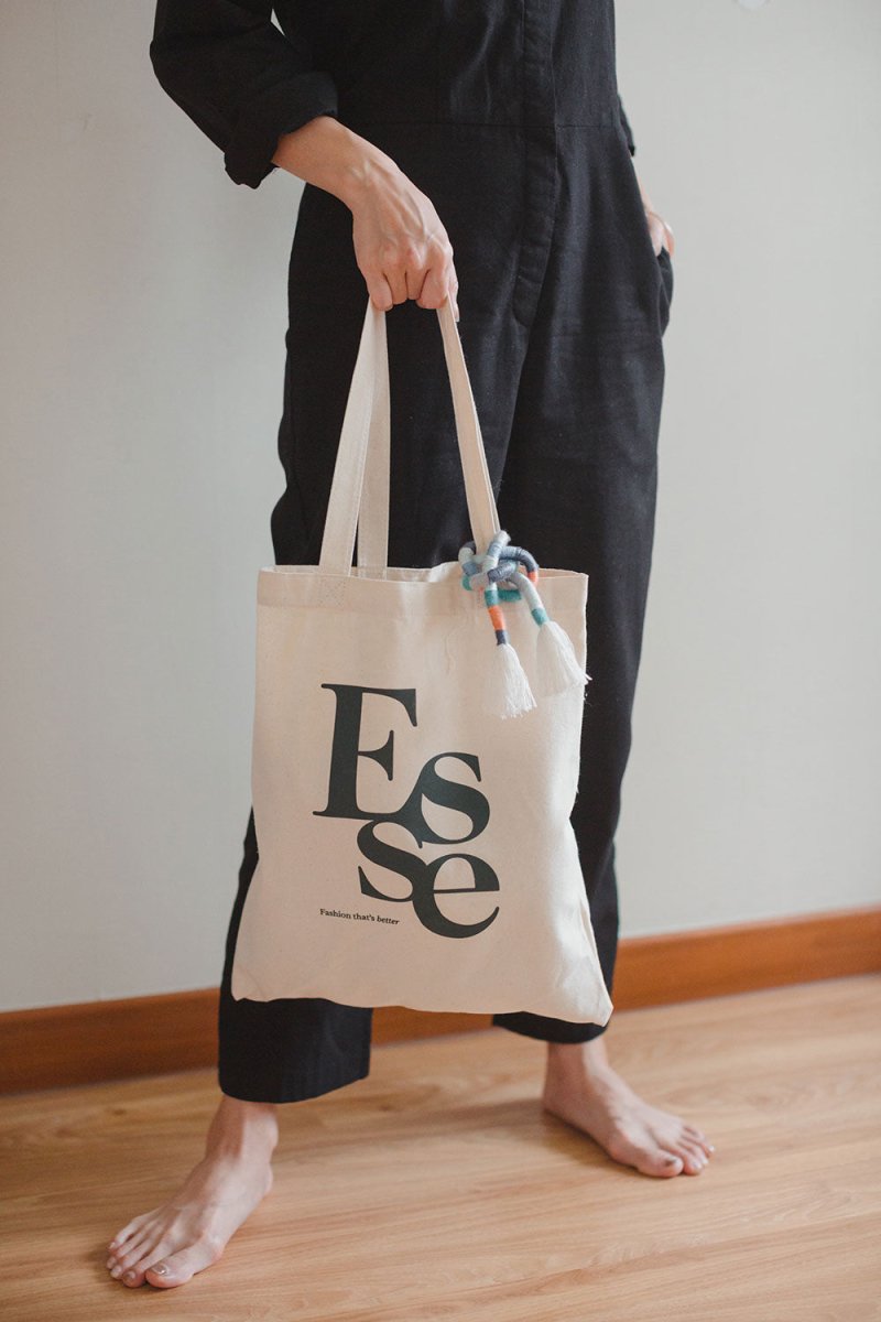 Beeyarnd for Esse Art Tote - Esse-Whirl 2--