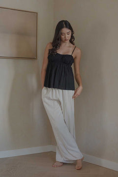 Ruched Bodice Top in Black - Esse-XS--