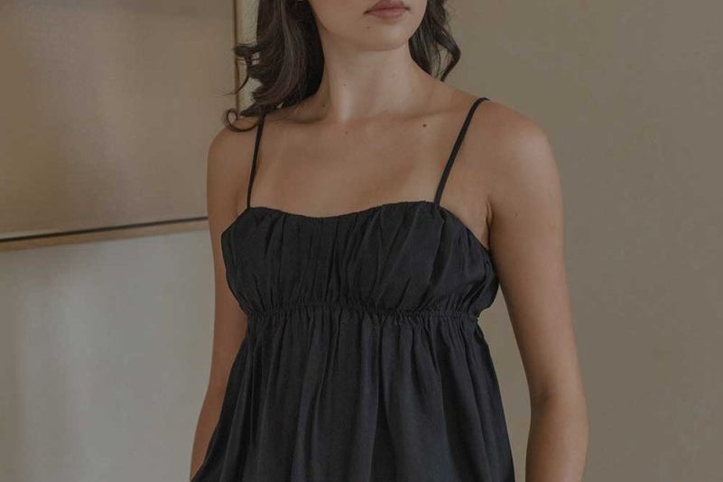 Ruched Bodice Top in Black - Esse-XS--